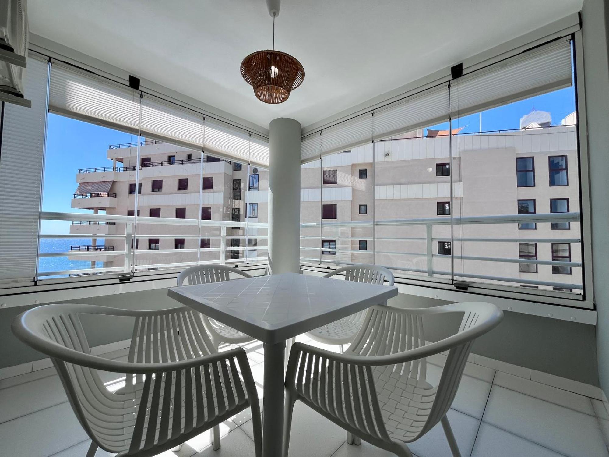 Appartement Modern On The With Pool Calp
