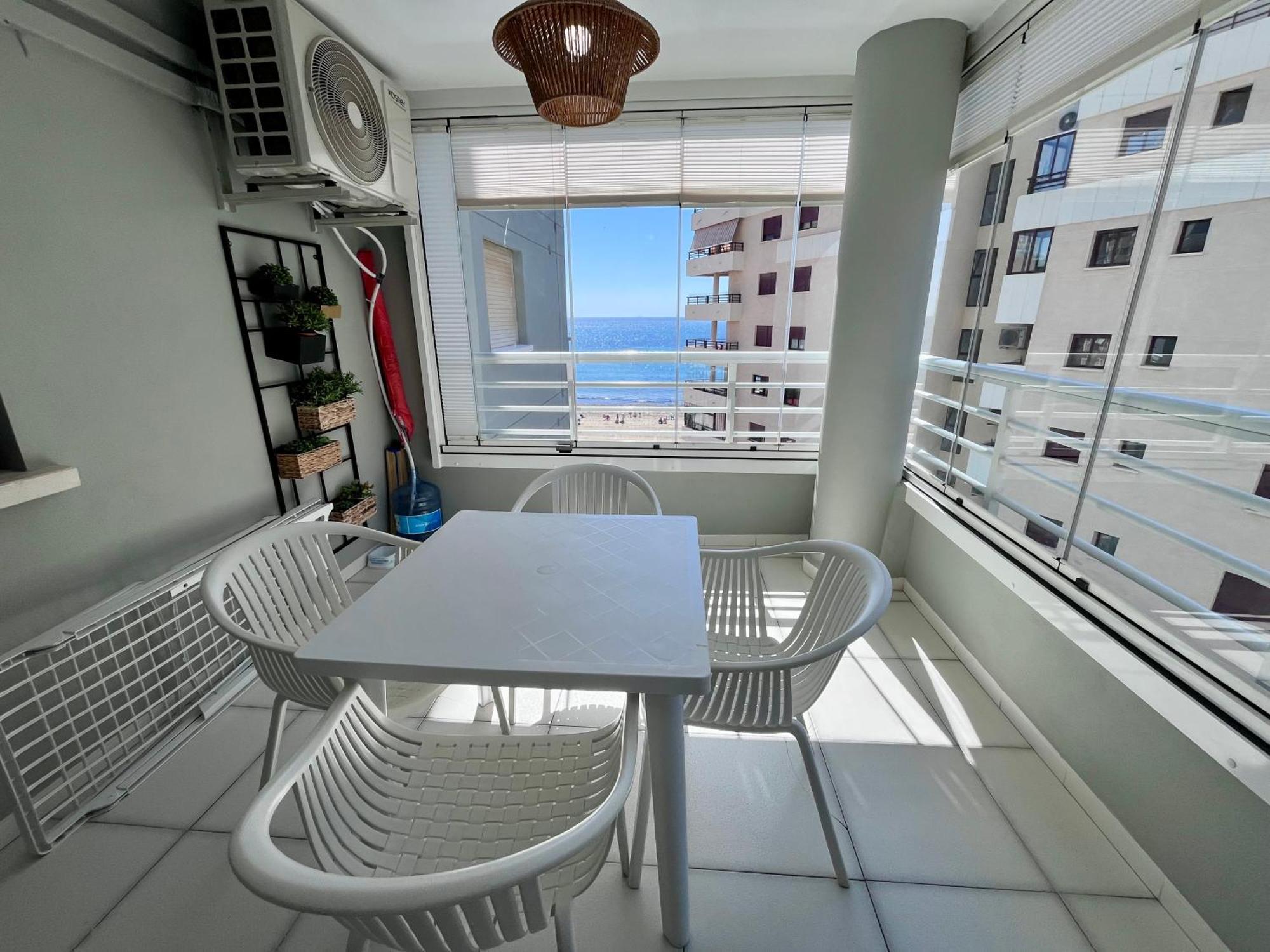 Modern On The With Pool Appartement *